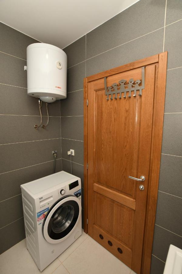 Sky Way Studio Apartment سراييفو المظهر الخارجي الصورة