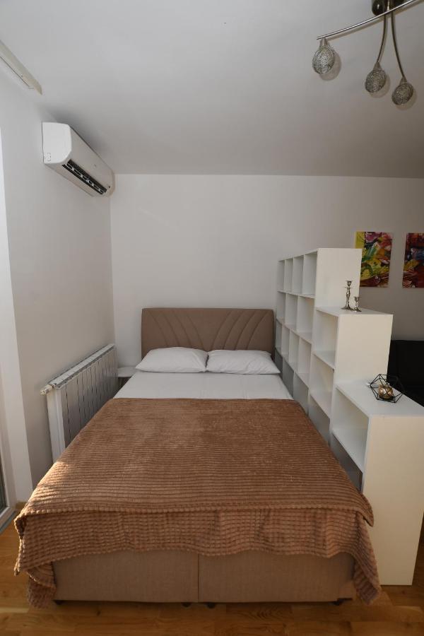 Sky Way Studio Apartment سراييفو المظهر الخارجي الصورة
